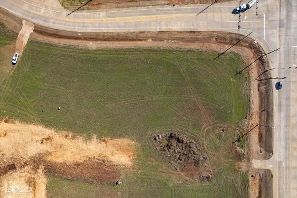 1756 Swan Lake Road, Bossier City