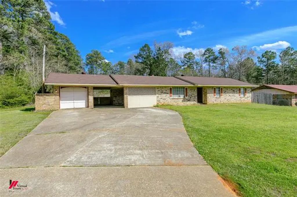 458 Antrim Road, Plain Dealing