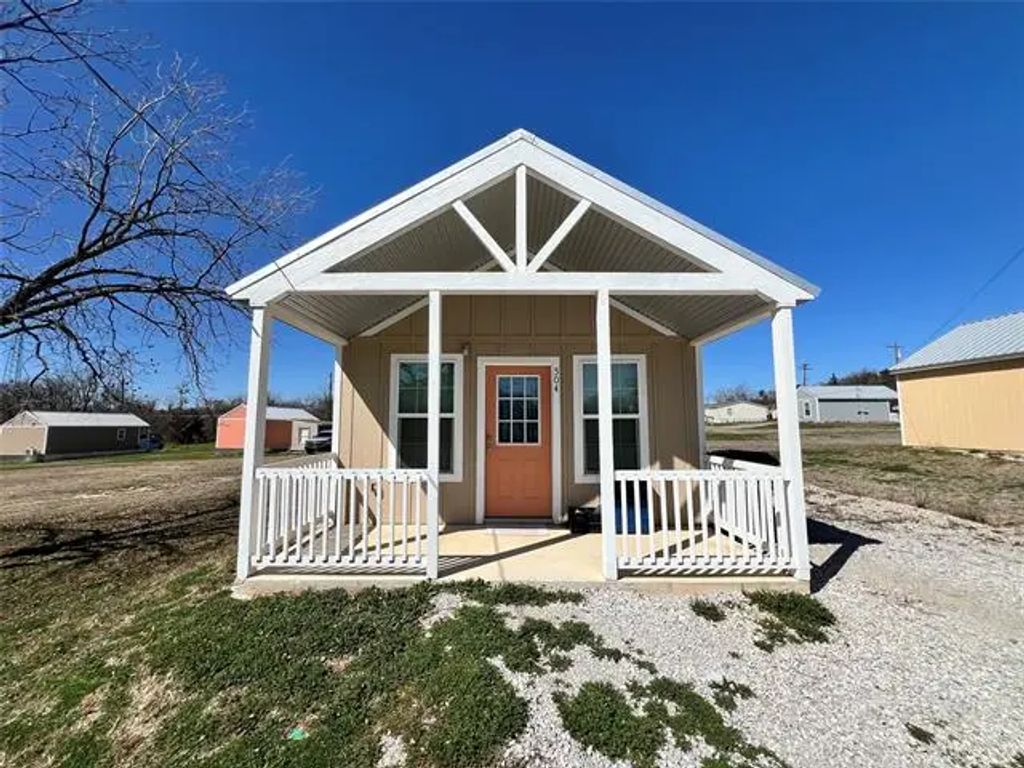 504 Green Street, Bowie