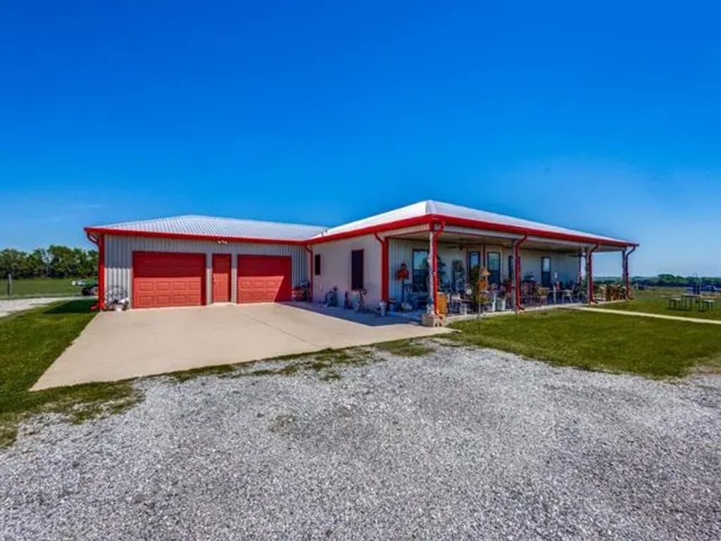 5053 County Road 413, Melissa