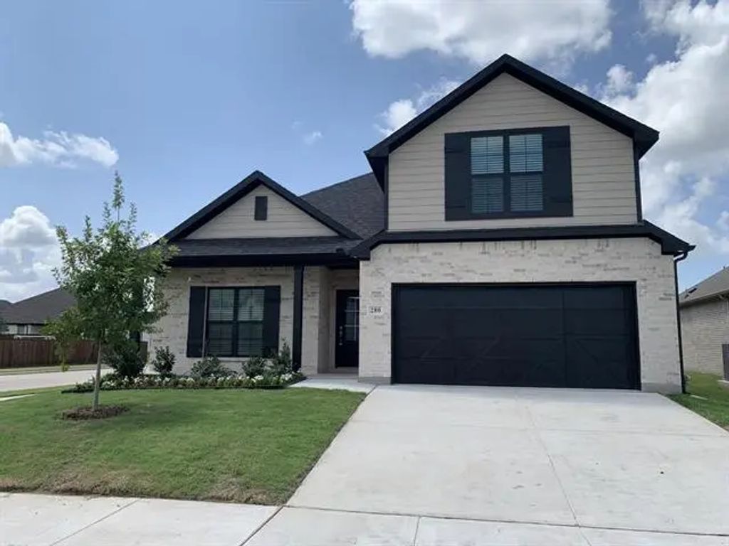 280 Waters Ridge Drive, Lavon