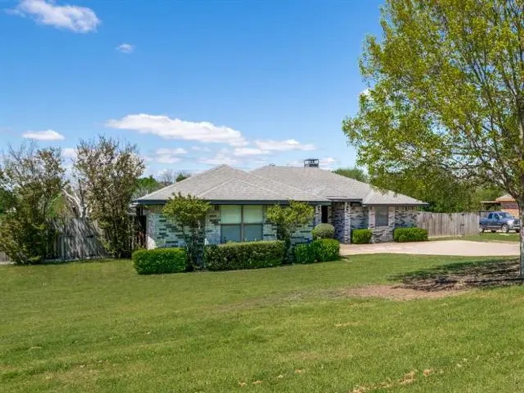 2603 Lake Ridge Road, Glenn Heights
