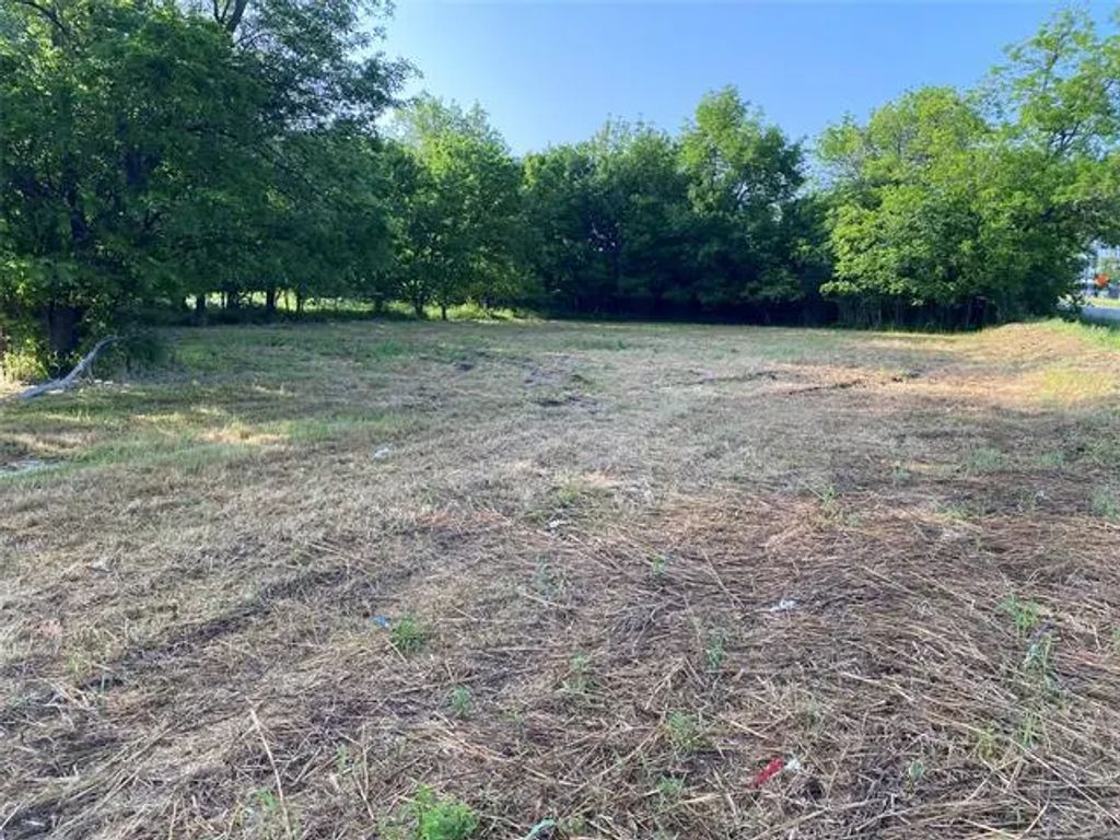 Ne 14th Avenue, Mineral Wells