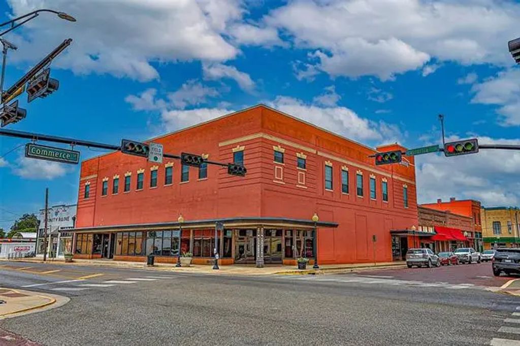 201 W California Street, Gainesville