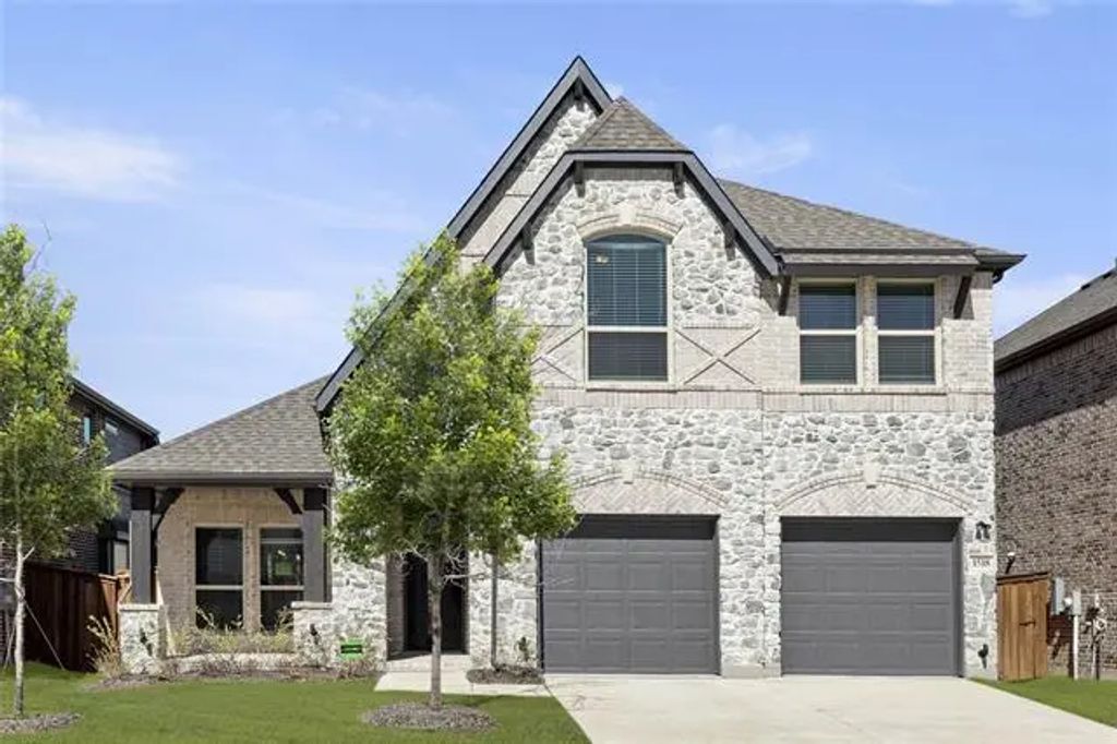 1518 Teton Road, Forney