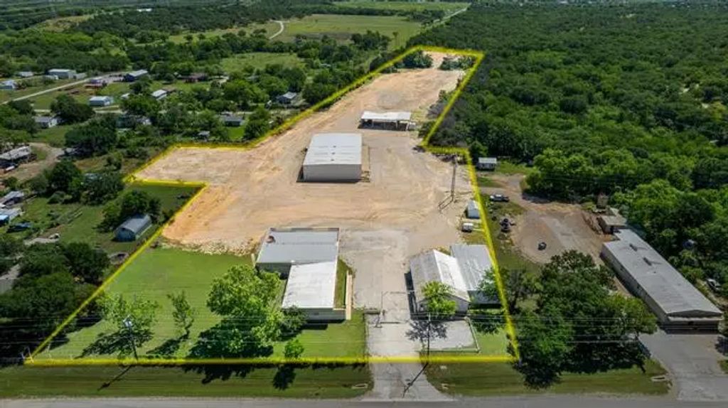 528 Us Highway 380 W, Graham
