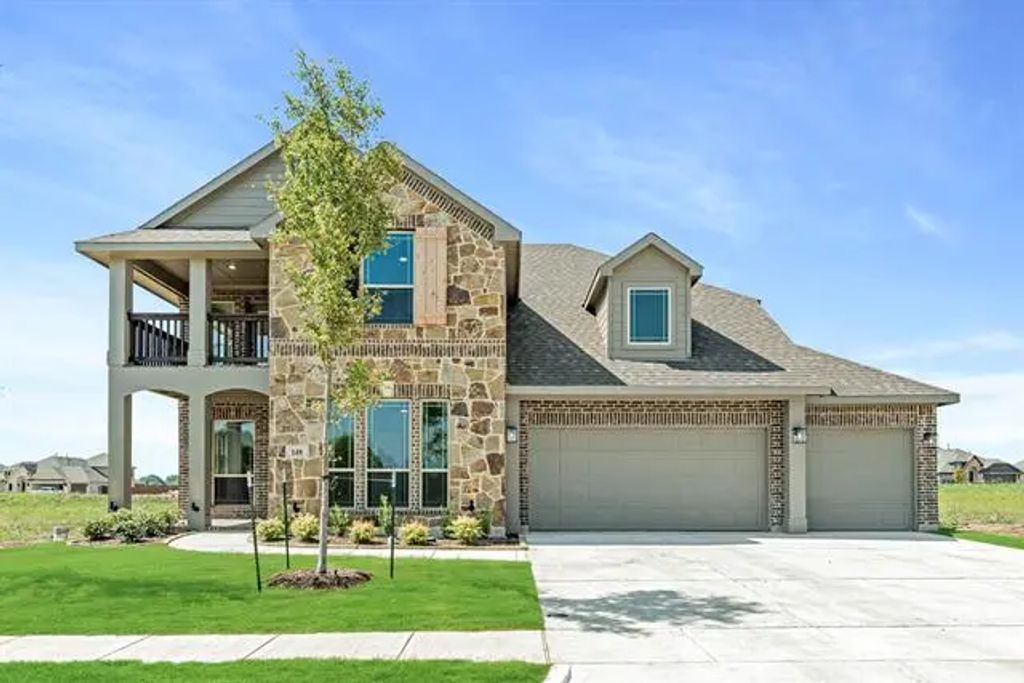 148 Rosewood Drive, Glenn Heights