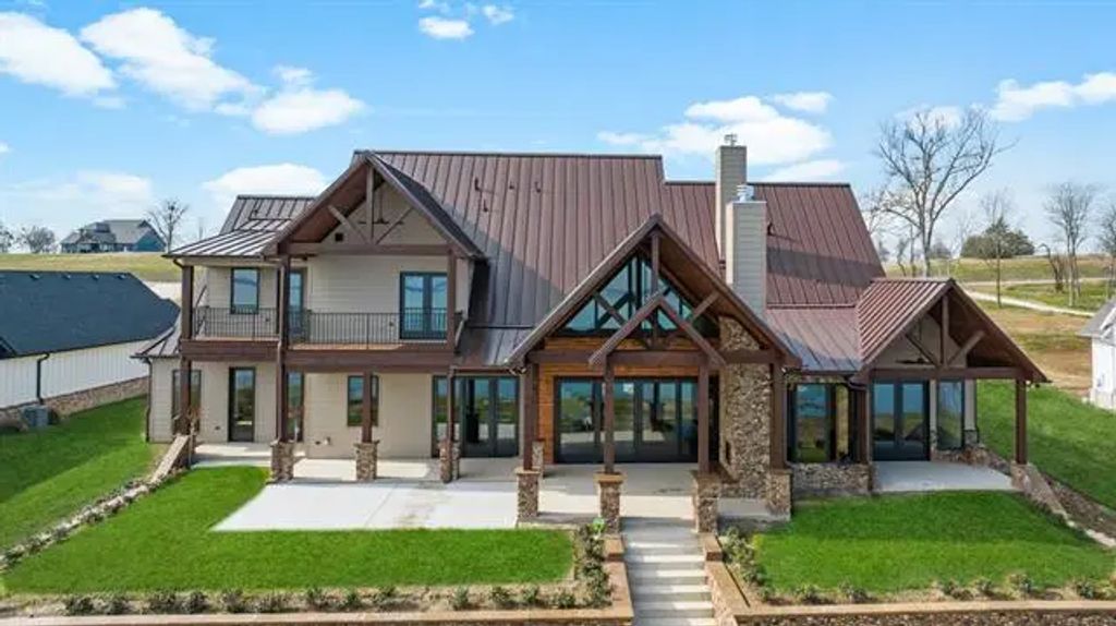 340 Emerald Lane, Corsicana