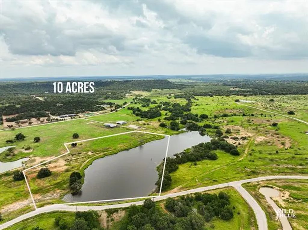 2170 River Shoals Road, Mineral Wells