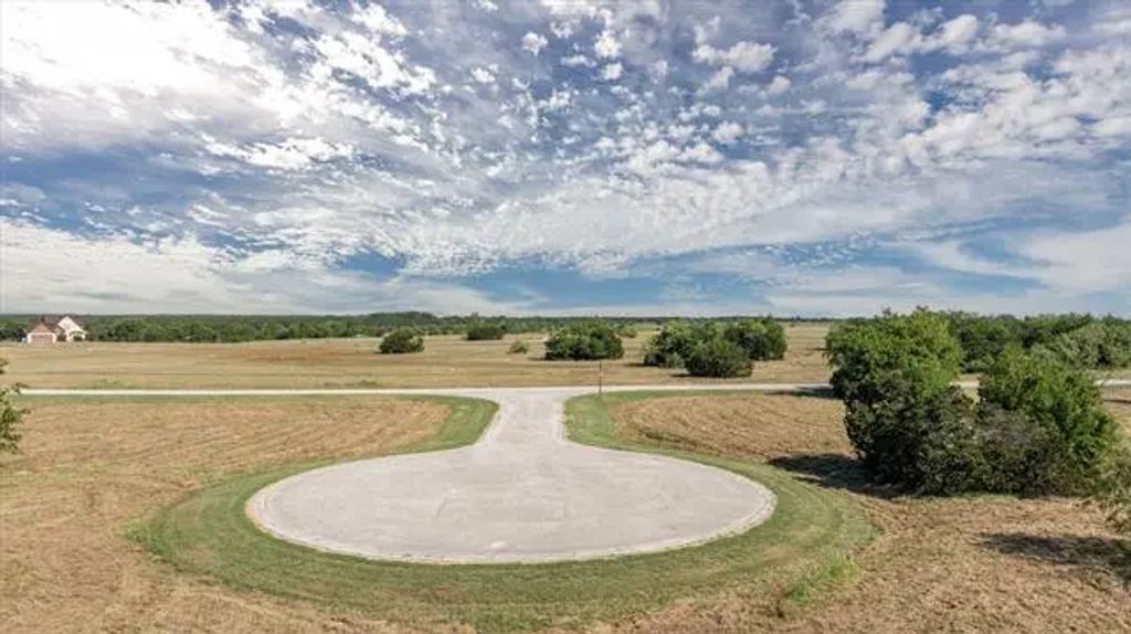 7308 Castle Royle Court, Cleburne