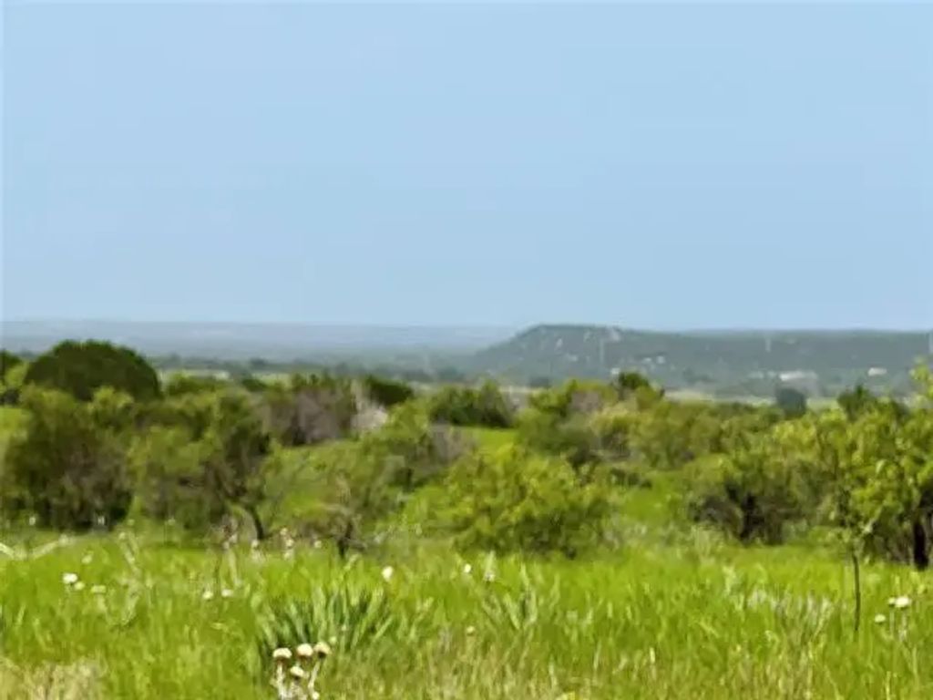 2744 County Road 610, Hamilton
