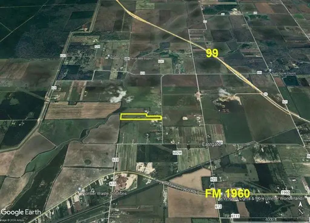 Fm 686, Dayton