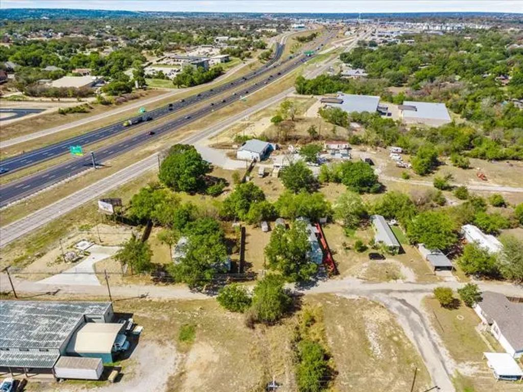 103 Ranch Oak Drive, Weatherford