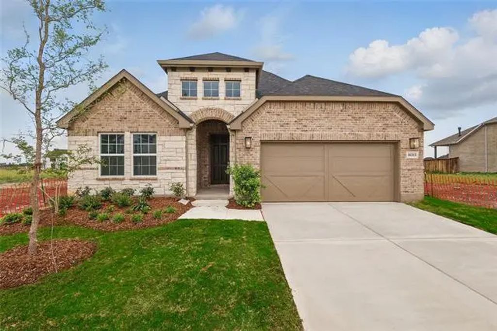 16213 Hidden Cove Drive, Celina