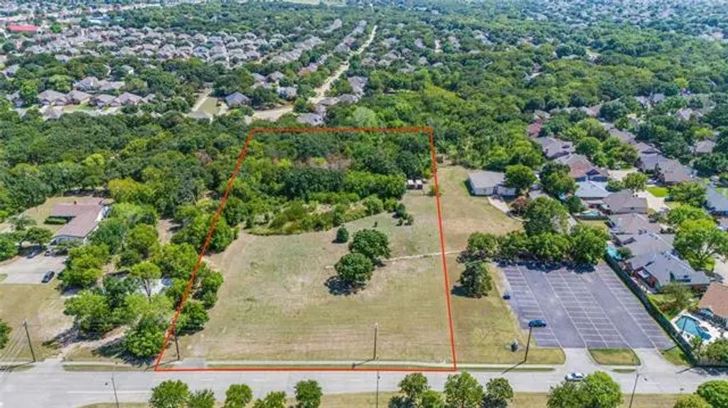 2120 W Sublett Road, Arlington
