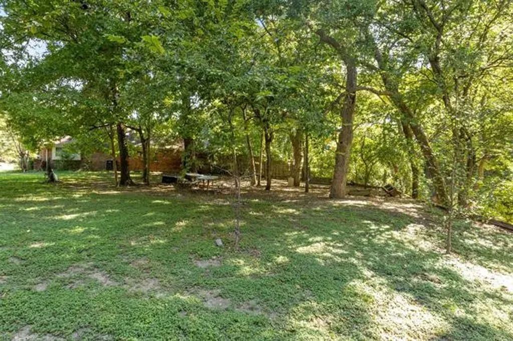 738 Mill Creek Road, Lancaster