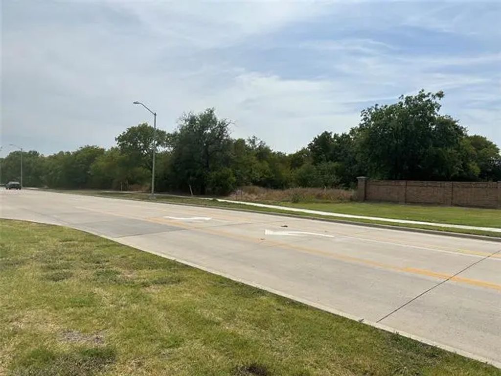 1150 E Seeton Road, Grand Prairie
