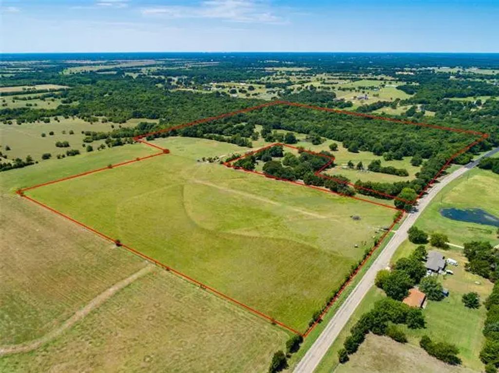 3720 Fm 1568, Campbell