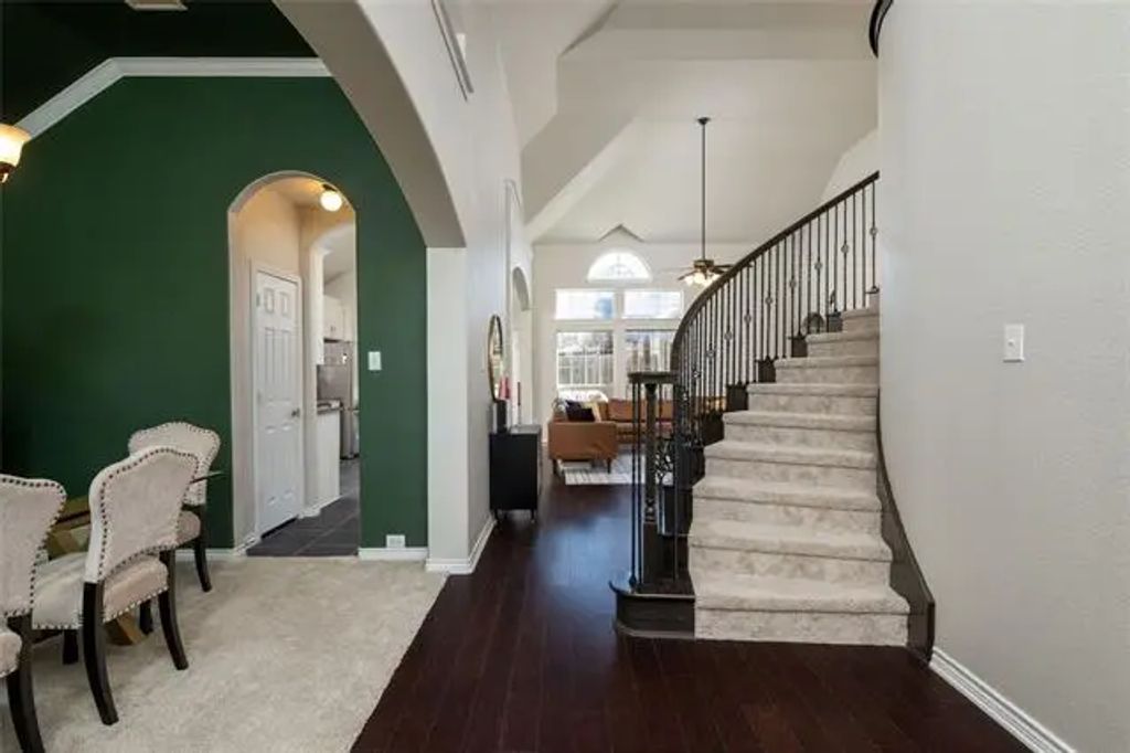 9736 Makiposa Lane, Fort Worth