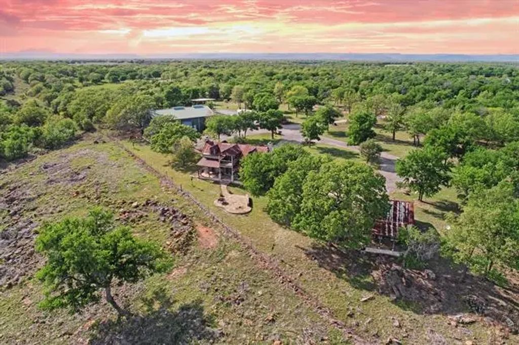 4725 Chesnut Mountain Road, Palo Pinto