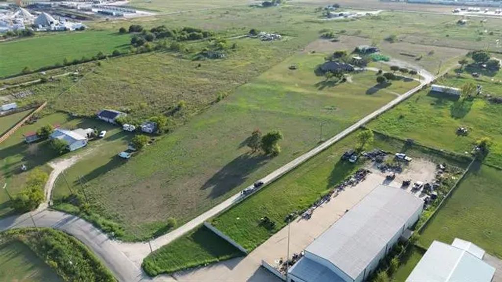 4005 Windmill Road, Cleburne