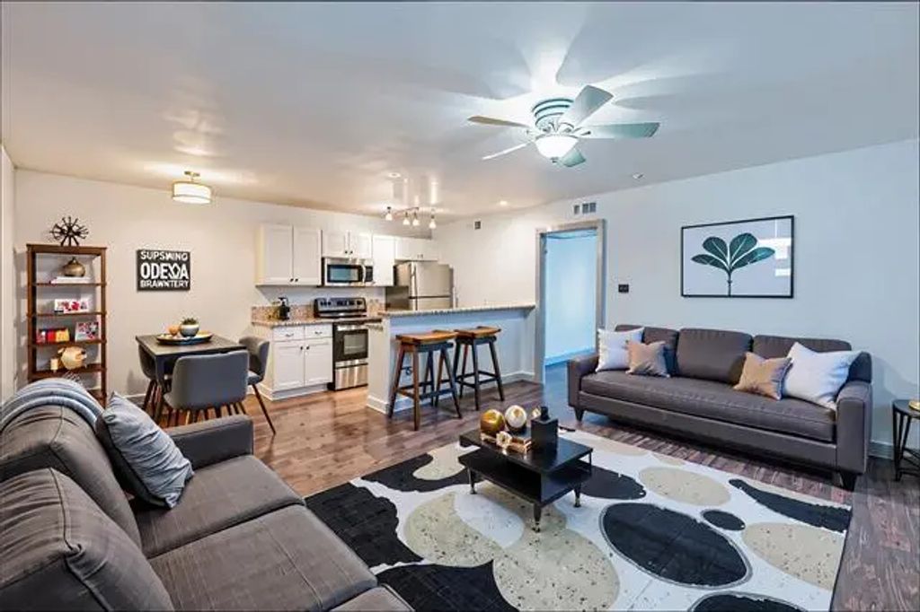 4633 Fairmount Street 202, Dallas