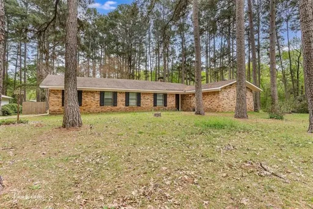 1059 Winchester Drive, Shreveport