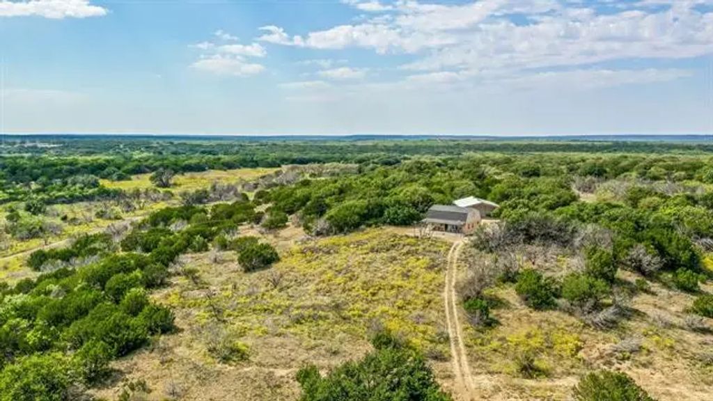 12775 County Road 103, Caddo