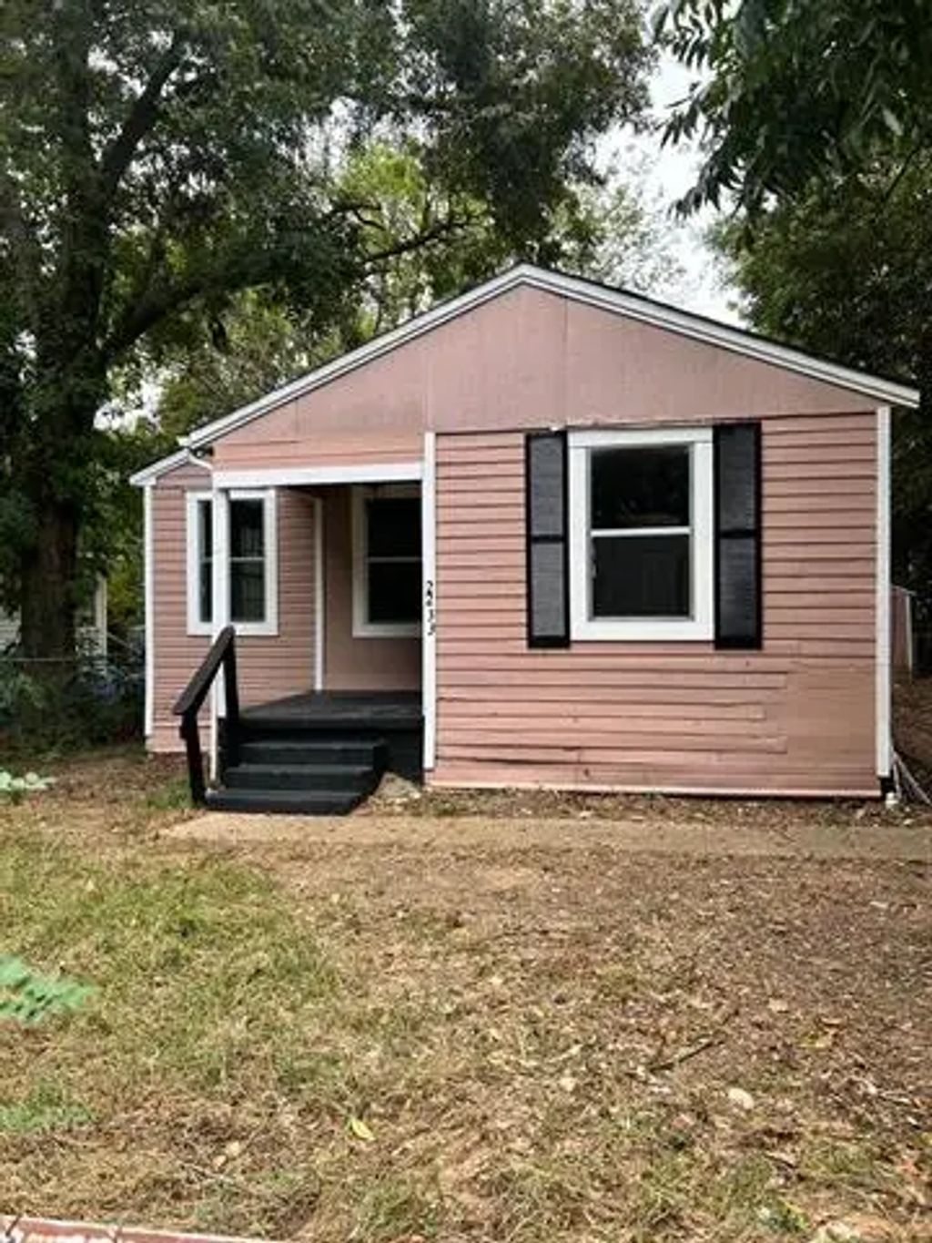 2233 Queens Highway, Shreveport