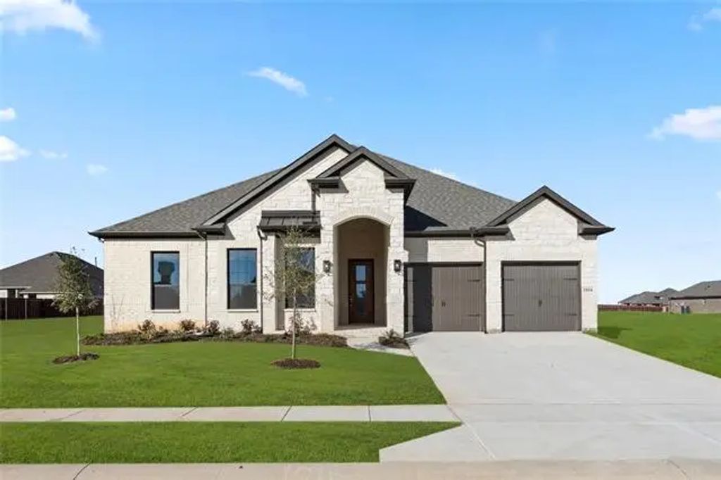 1016 Mill Ridge Drive, Justin