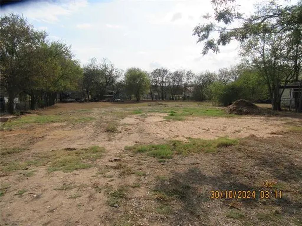 Lot 42 W South Street, Whitesboro