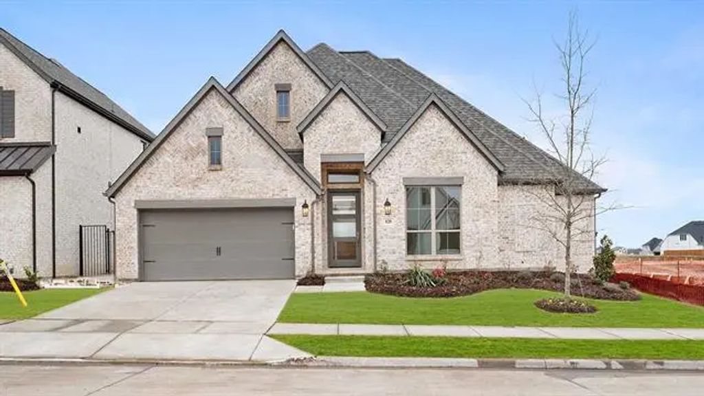 820 Stoney Bridge Way, Lavon