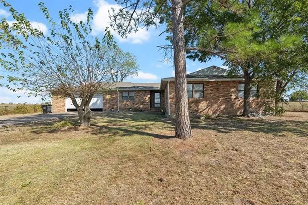 9157 County Road 678, Royse City