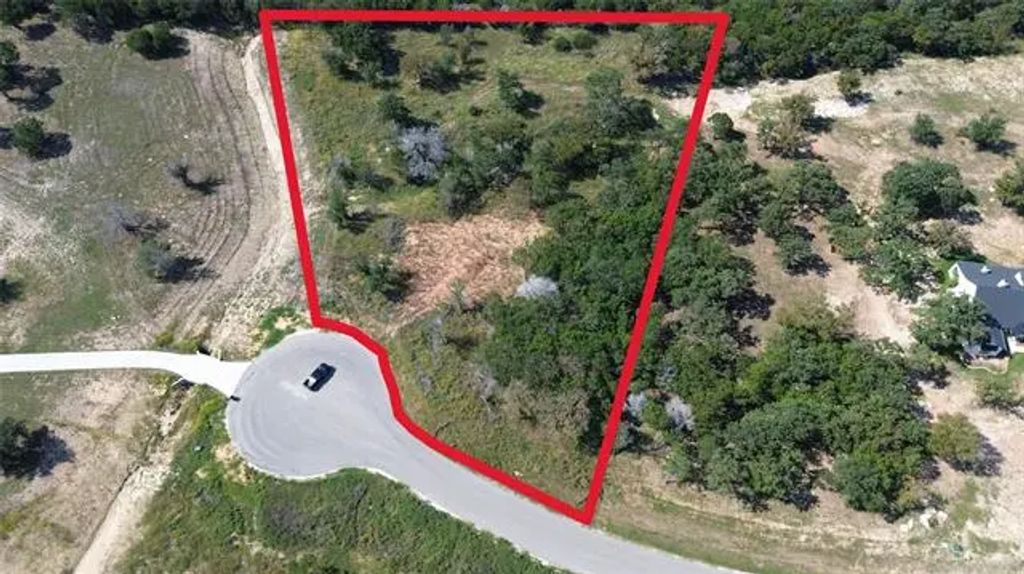 2041 Lacee Court, Granbury