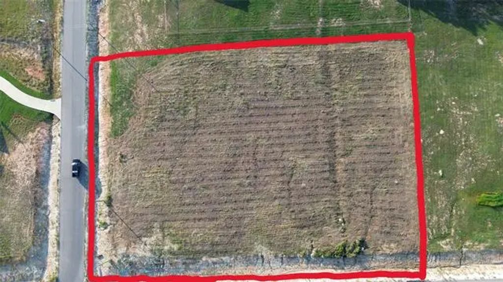 3000 Flippin Street, Tolar