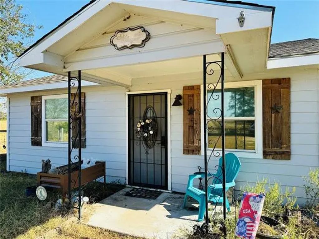 1965 Pee Dee Lane, Madisonville