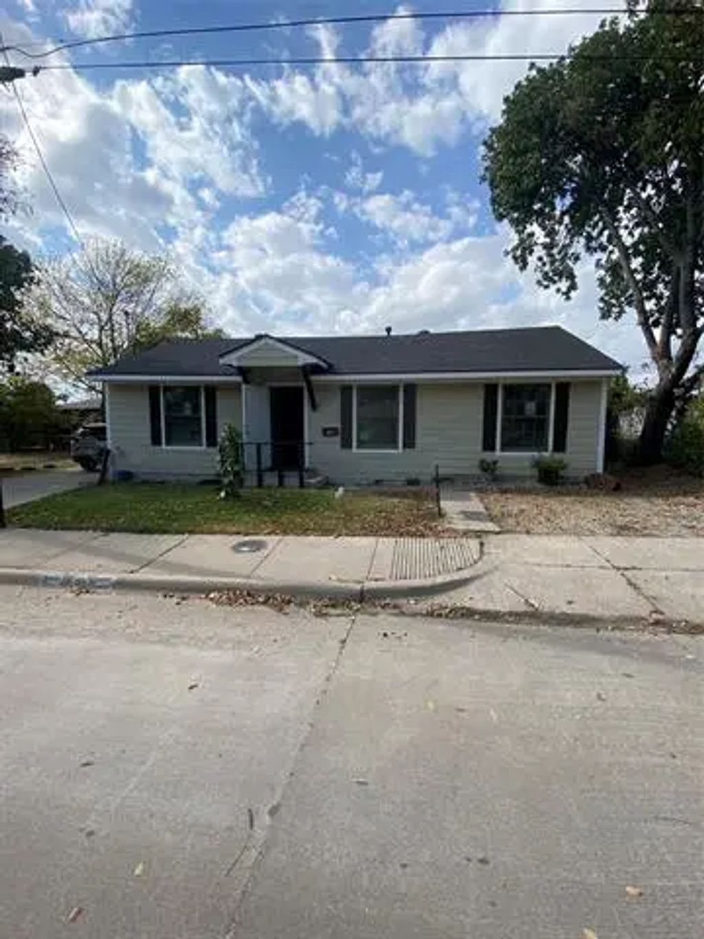 1303 M Avenue, Plano