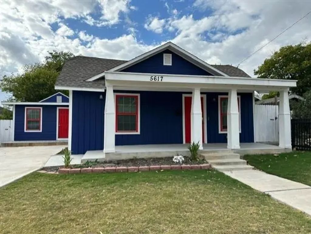 5617 Blackmore Avenue, Fort Worth