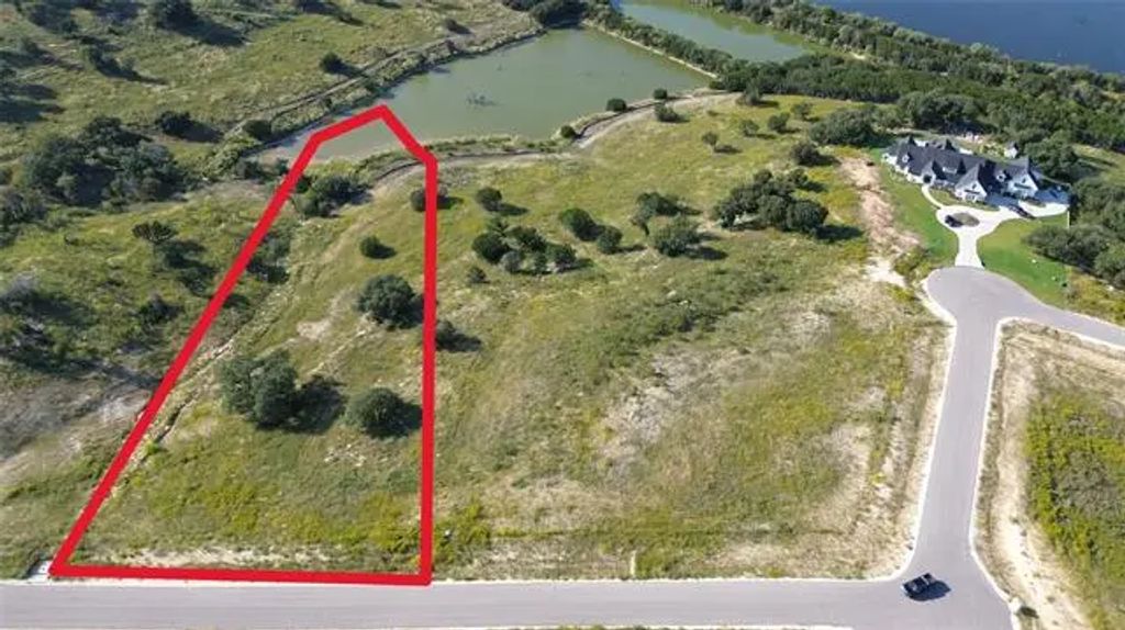 8040 Brownie Luker Boulevard, Granbury