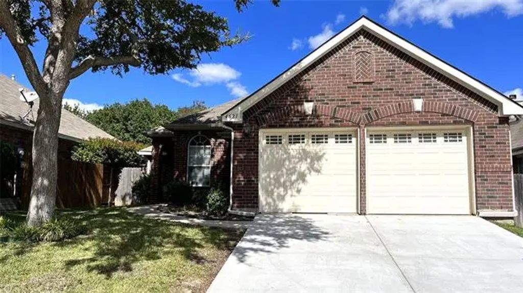 4621 Tanque Drive, Fort Worth