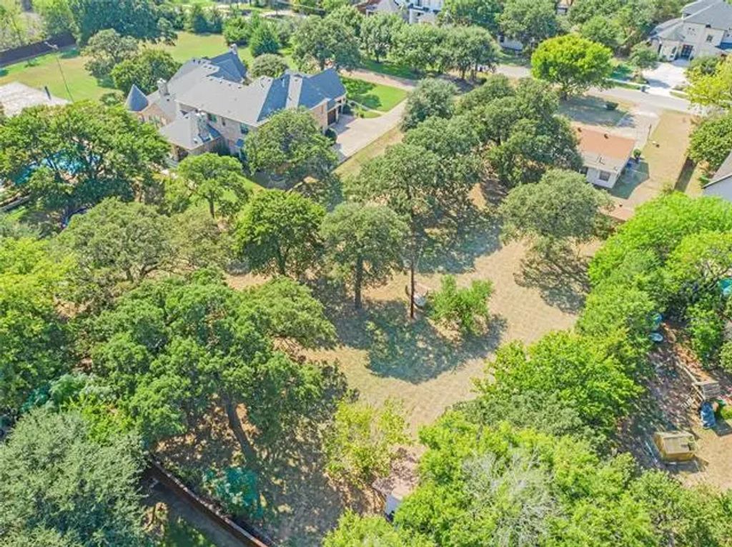 6701 Herbert Road, Colleyville