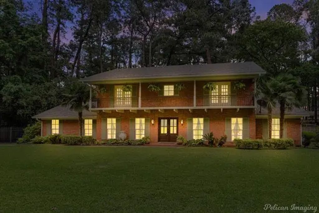 341 Corinne Circle, Shreveport