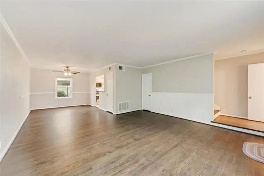 4912 N Hall Street 4912, Dallas