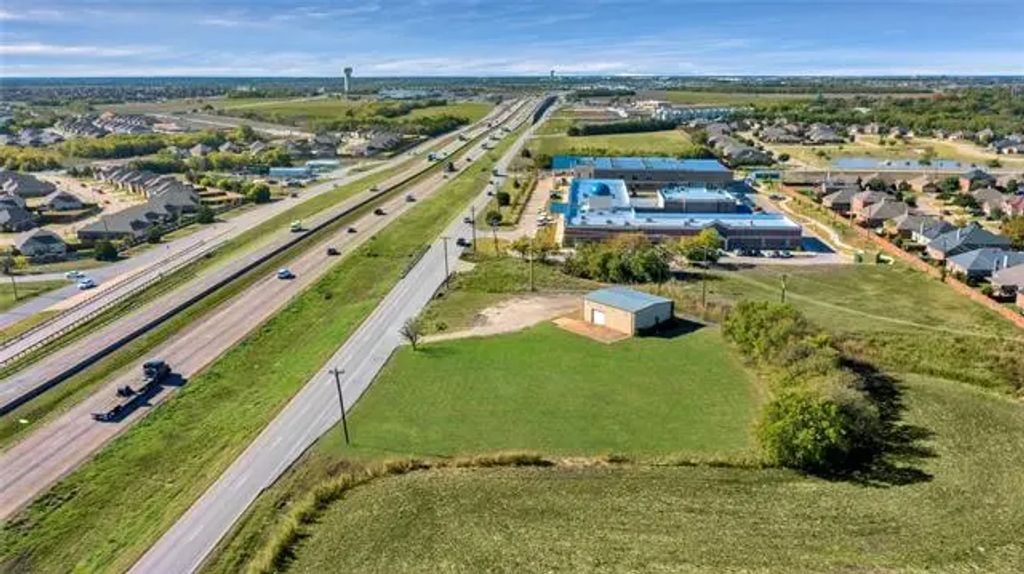 6000 W Interstate 30, Fate