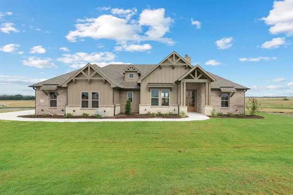 120 Emma Court, Decatur