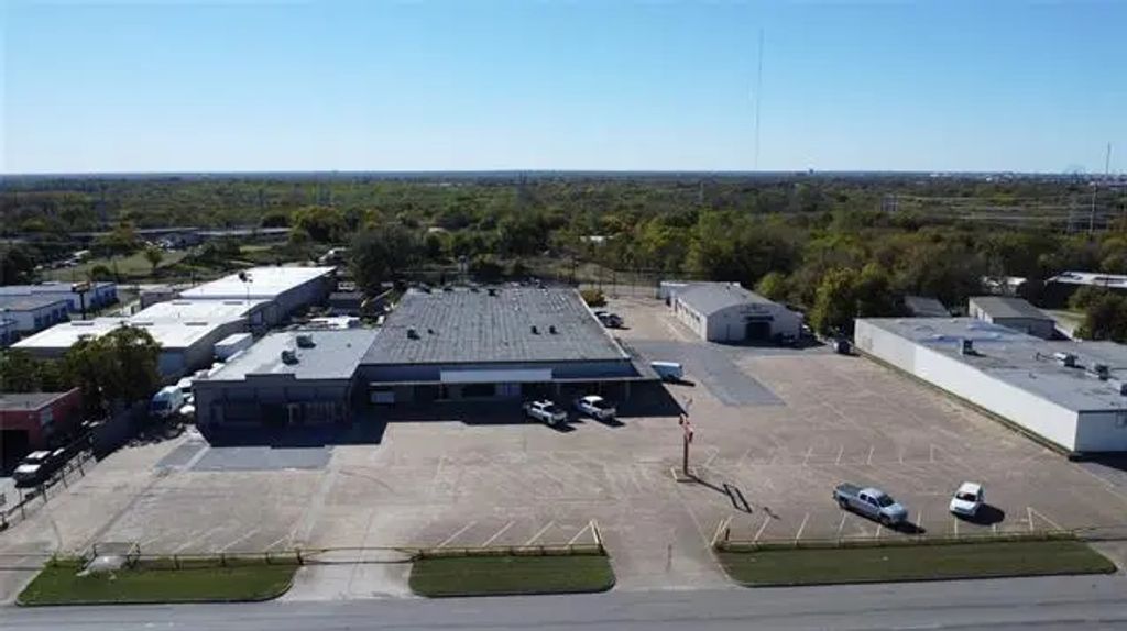 5520 Military Parkway, Dallas