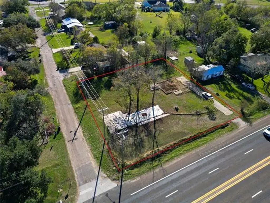 1514 Us-80, Wills Point