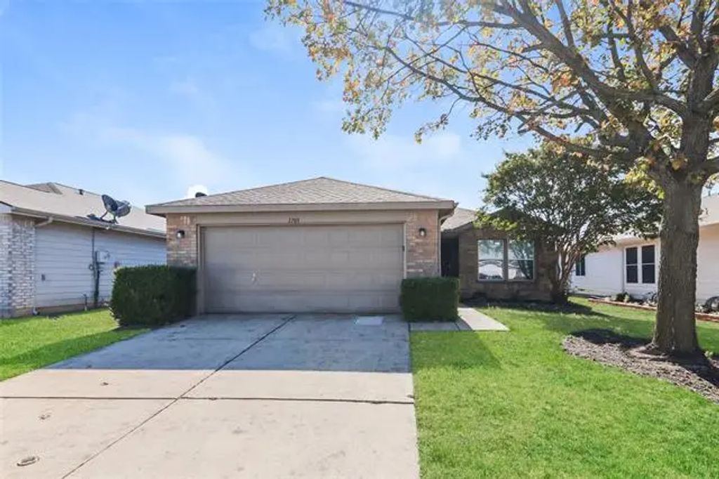 1709 Chestnut Street, Anna