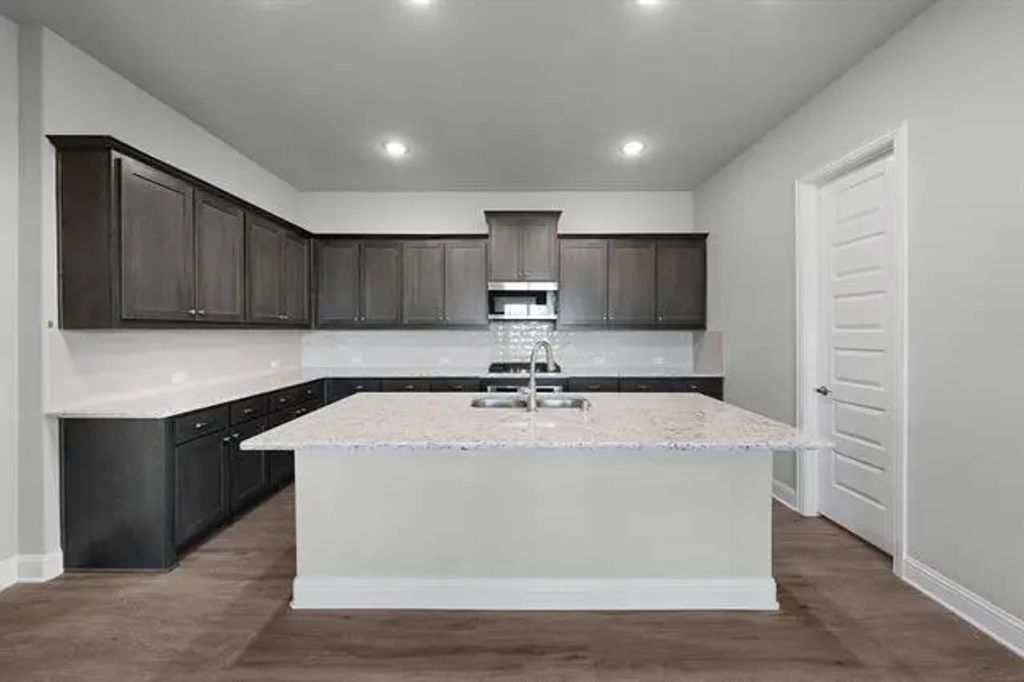 10210 Edgewood, Greenville