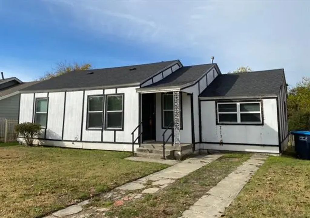 2720 Vogt Street, Fort Worth